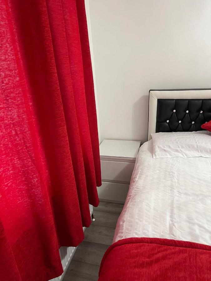Uk Holiday Apartments 6 Бірмінгем Екстер'єр фото